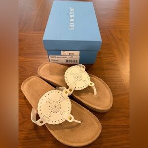 Jack Rogers White Leather Round Medallion Sandals Girls Size 4 Collins